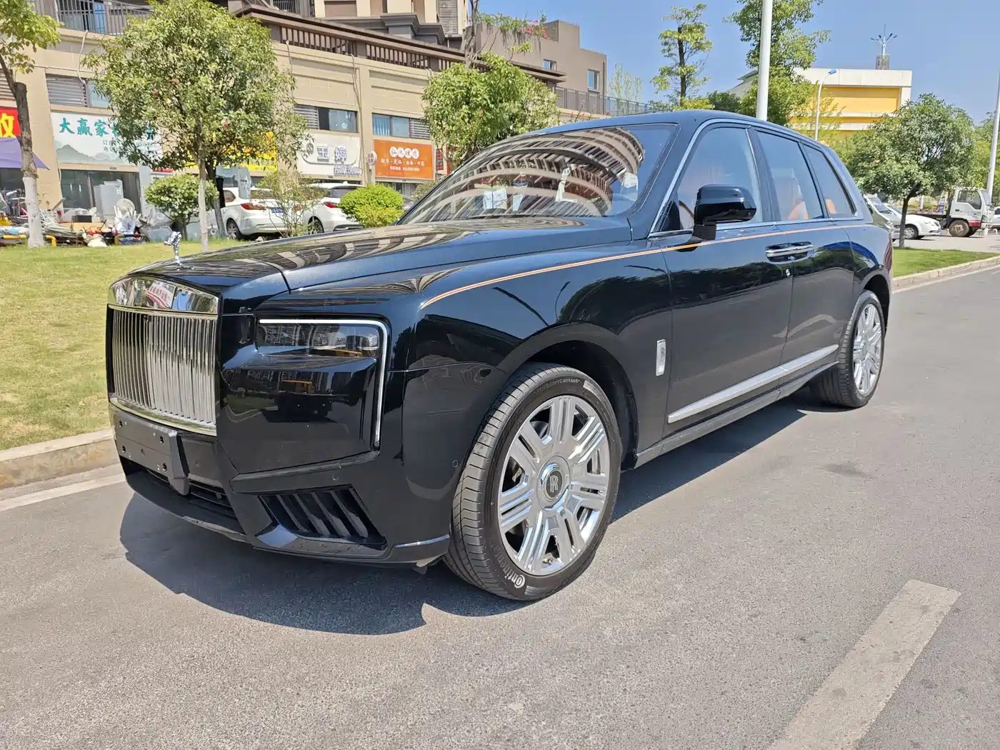 Rolls-Royce Cullinan 2026 2024 4-Seater