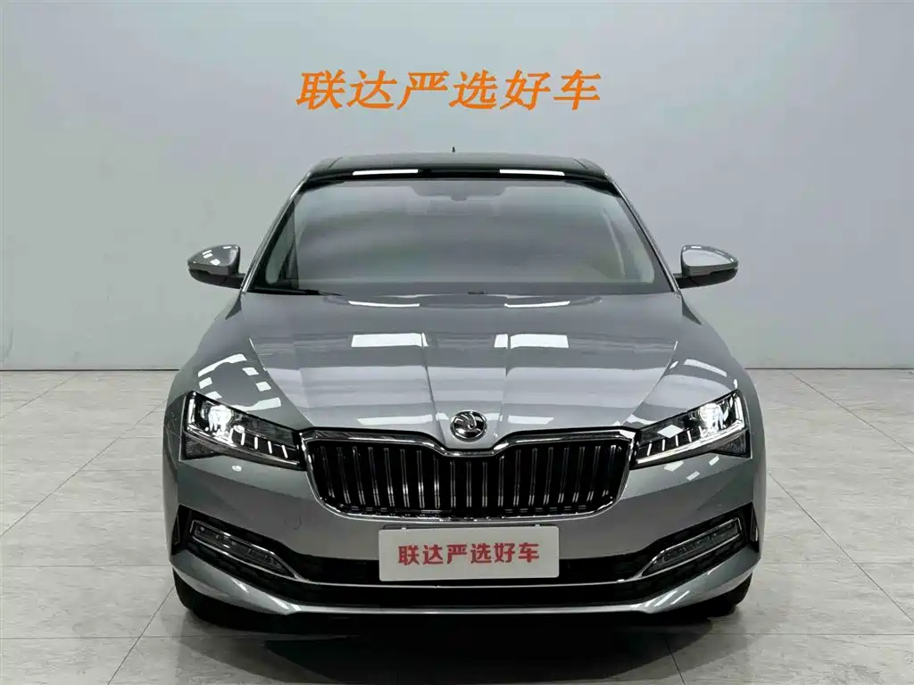Škoda Superb 2024 TSI280 DSG Premium Edition фото 22