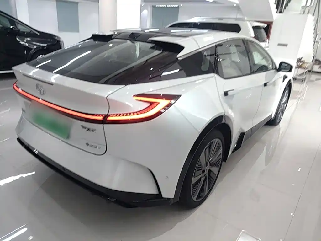 Toyota bZ5 2026 2025 550 PRO Smart Edition