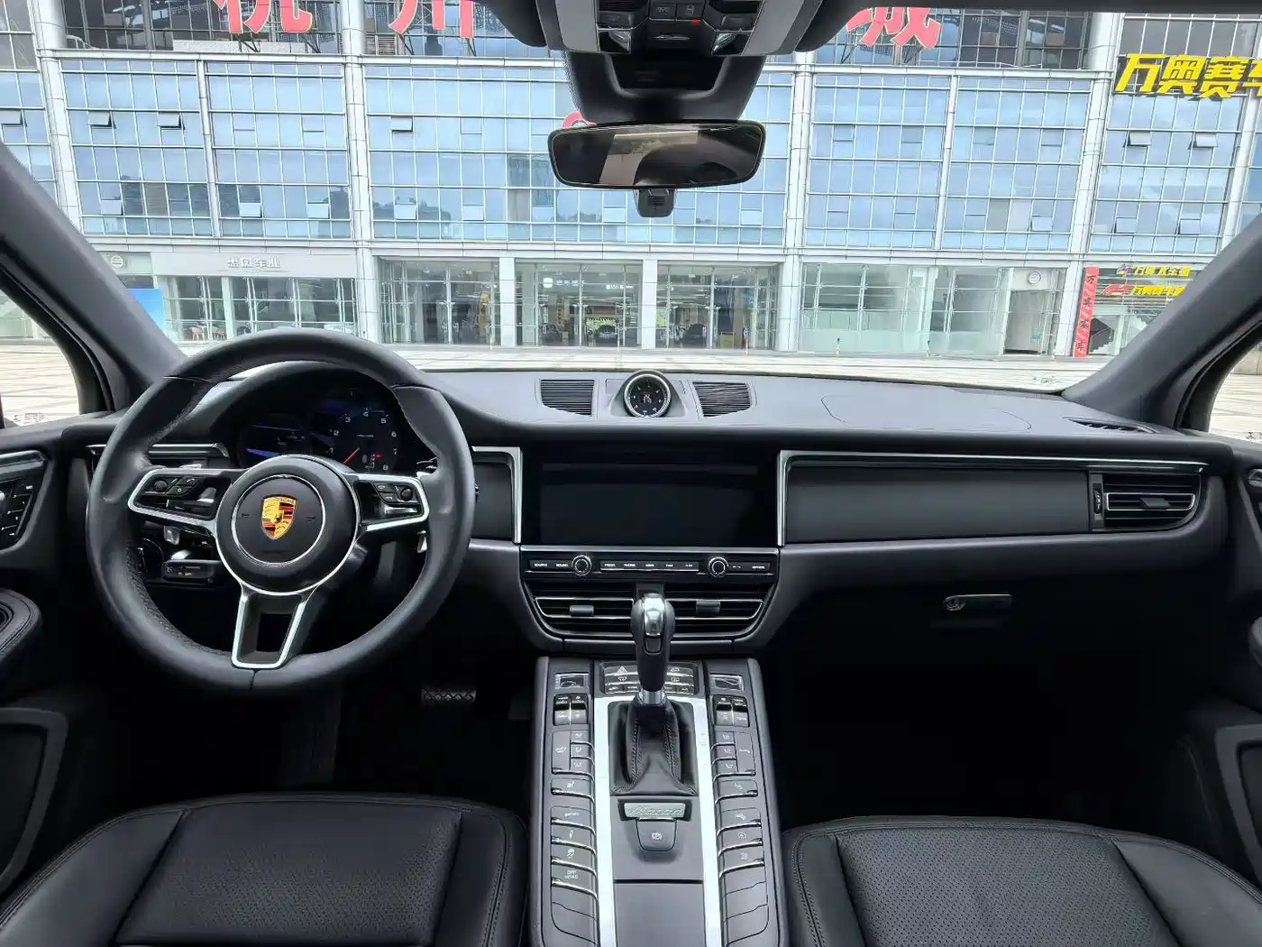 Porsche Macan 2021 Macan 2.0T фото 8