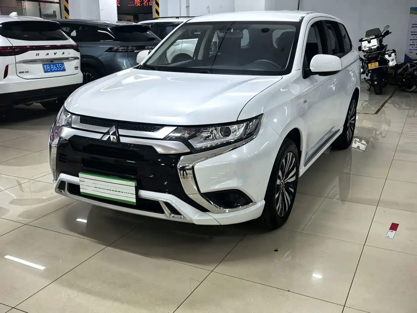 Mitsubishi Outlander 2021 — пригон из Китая
