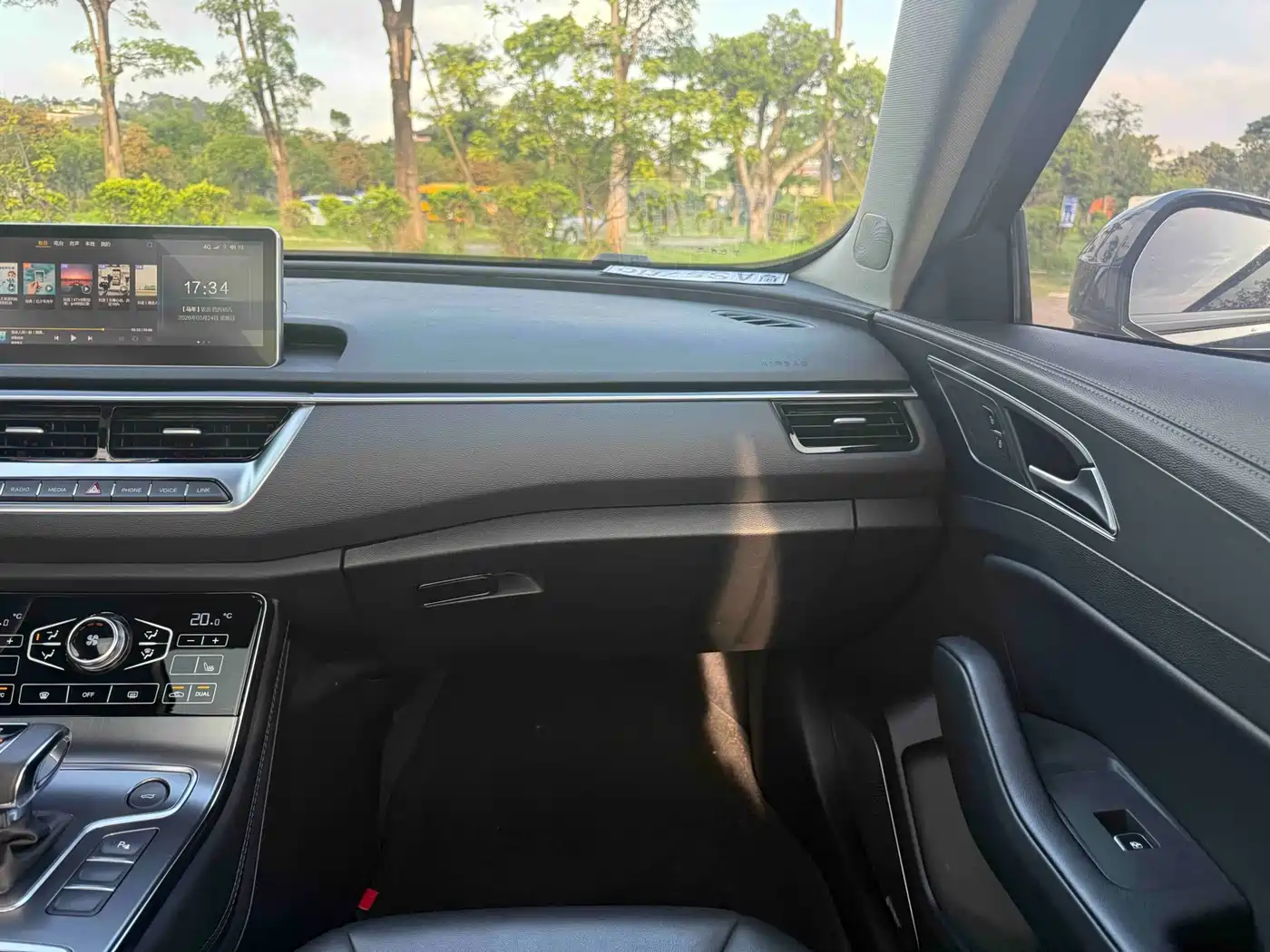 Hongqi H5 2020 1.8T Automatic Smart Connection Qi Enjoy Edition фото 10