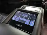 Фото 11 - Lexus LS