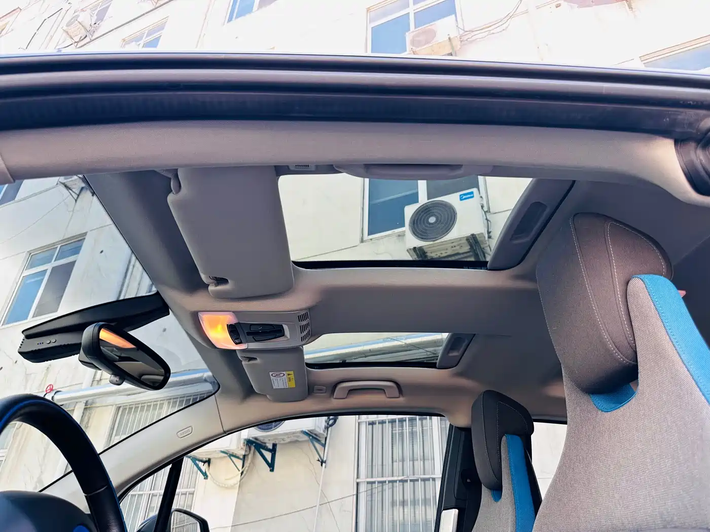 BMW i3 (Import) 2016 Upgraded Luxury Model фото 17