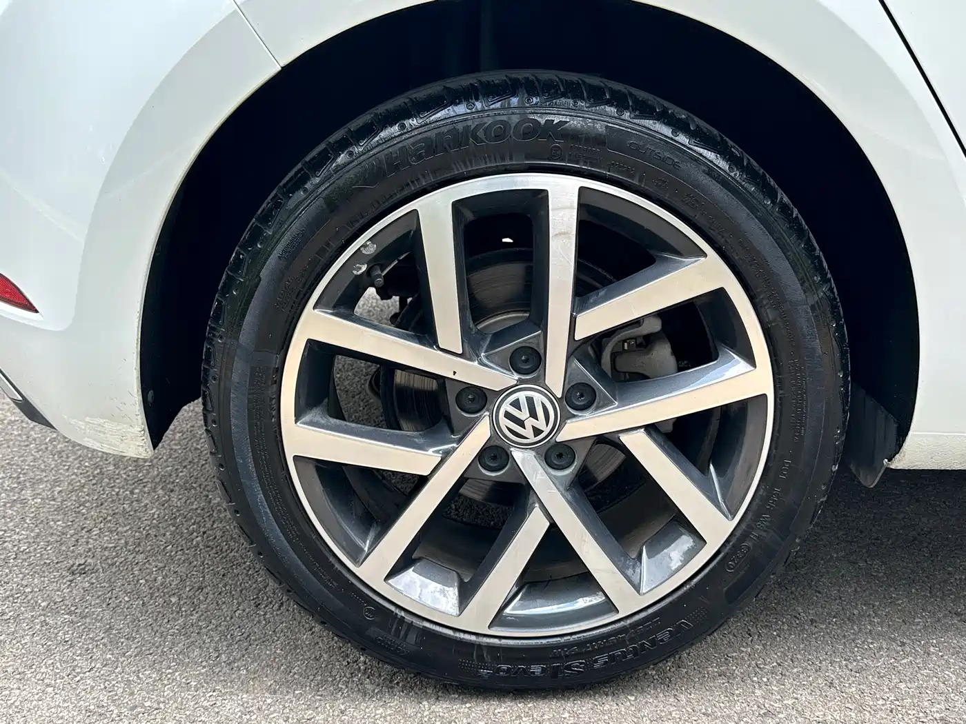 Volkswagen Golf 2020 Beloved Edition 280TSI DSG Comfort фото 7
