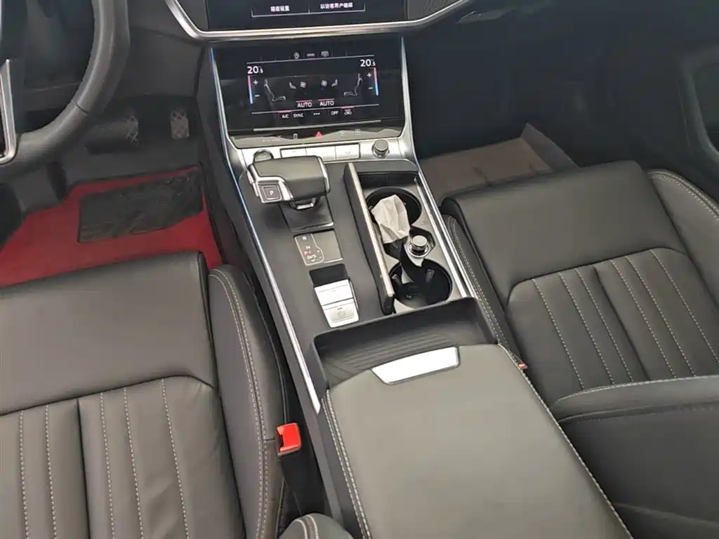 Audi A6L 2023 45 TFSI Premium Selection Elegance фото 10