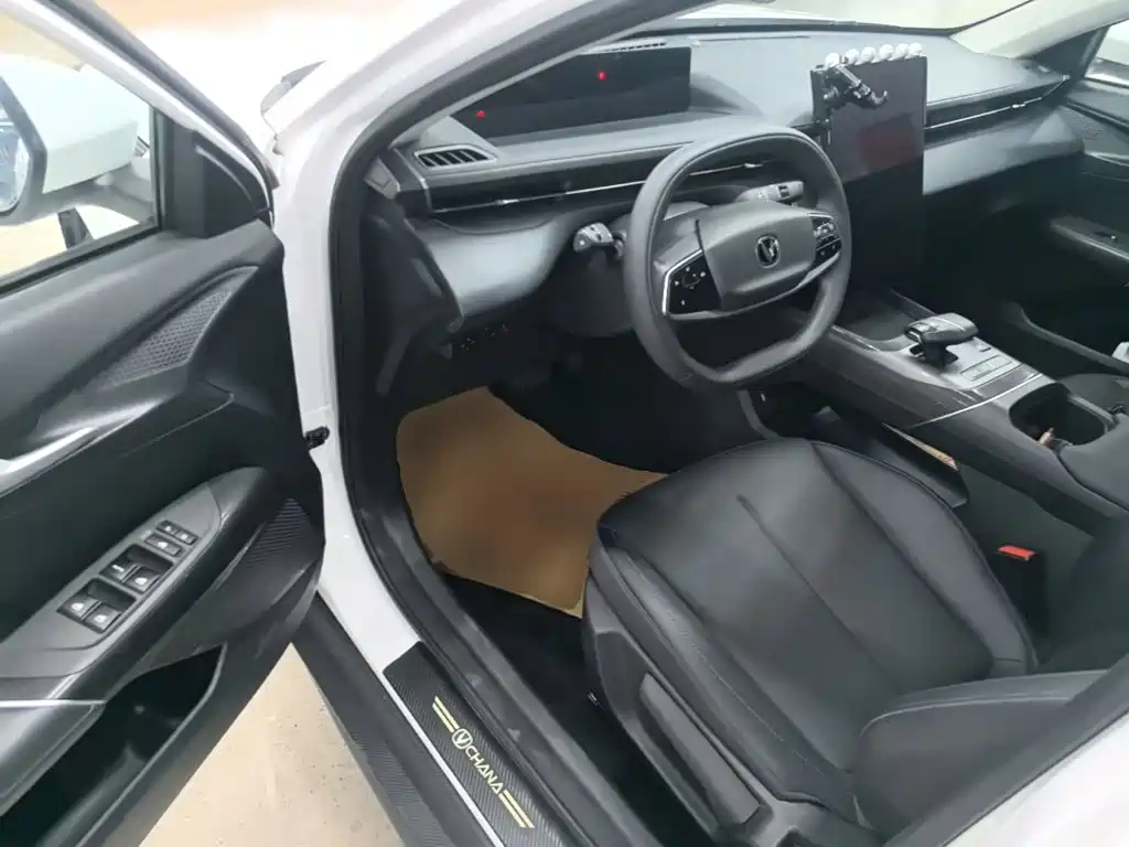 Changan Yida 2023 2023 Blue Whale NE 1.5T GDI DCT Exclusive