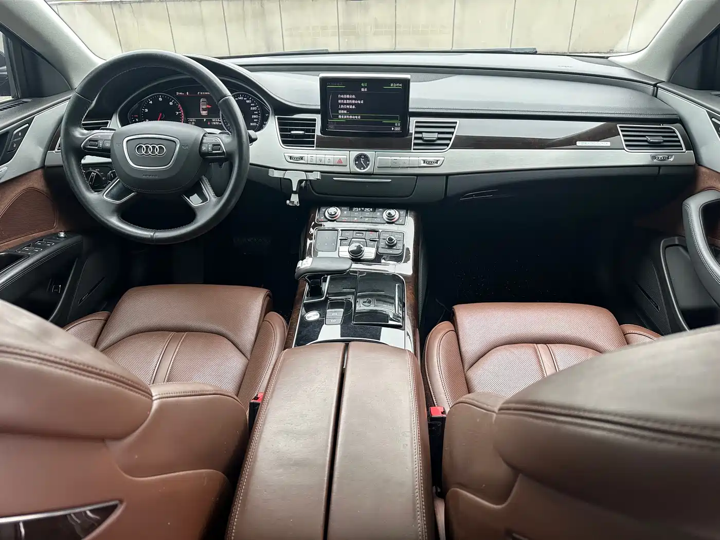 Audi A8 2014 A8L 45 TFSI quattro Luxury фото 16