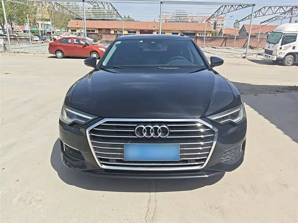 Audi A6L 2021 45 TFSI Exclusive Elegance фото 3