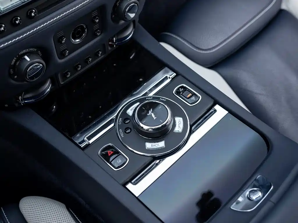 Фото 16 - Rolls-Royce Ghost