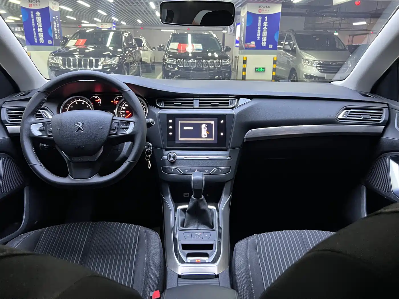 Peugeot 408 2014 1.8L Automatic Luxury Edition фото 15