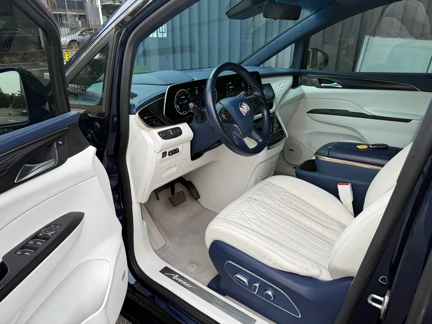 Фото 6 - Buick GL8