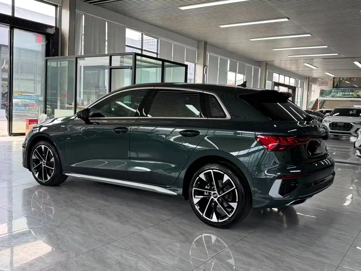 Audi A3 2023 Sportback 35 TFSI Fashion Sport фото 12