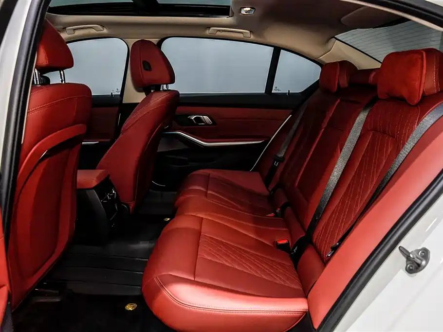 BMW 3 Series 2025 325Li M Sport Package фото 3