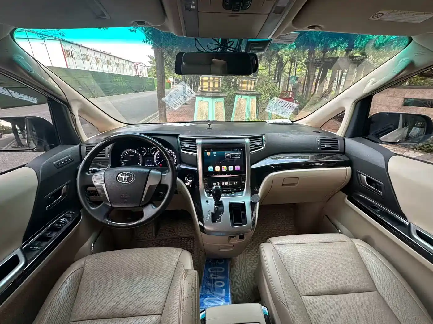 Toyota Alphard 2012 2.4L Luxury Edition фото 13