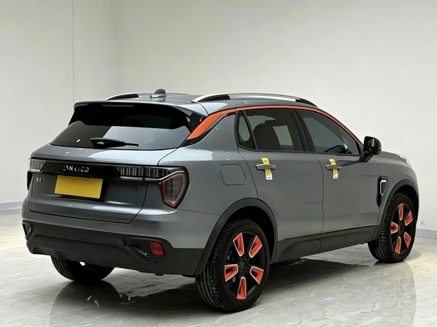 Lynk & Co 01 2019 2.0T 2WD Pro Edition China V фото 4