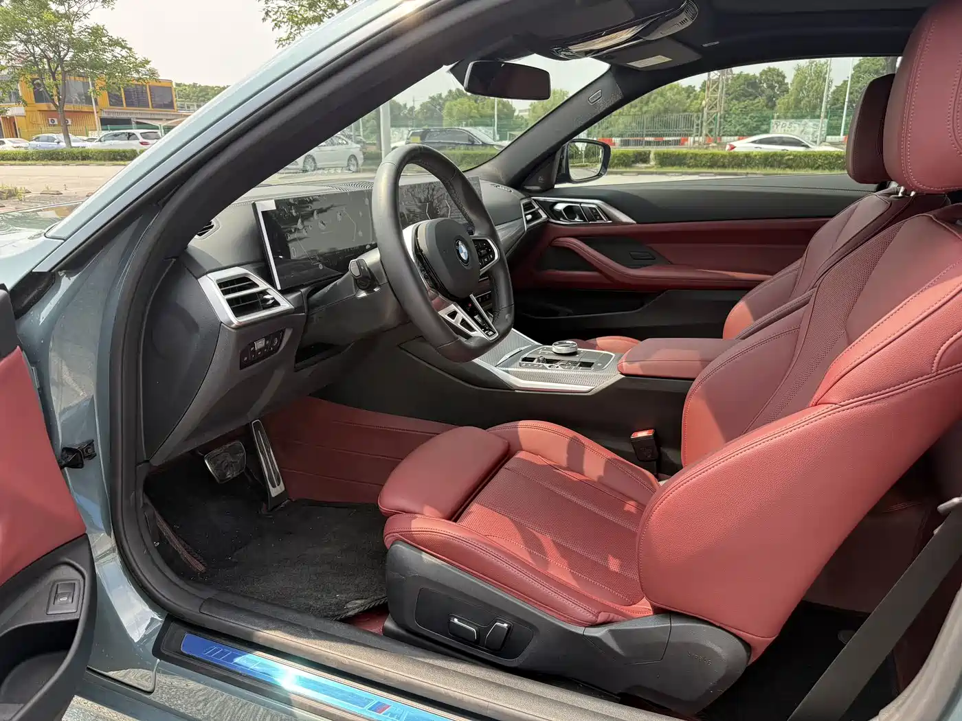 BMW 4 Series 2024 430i M Sport Shadow Edition фото 9
