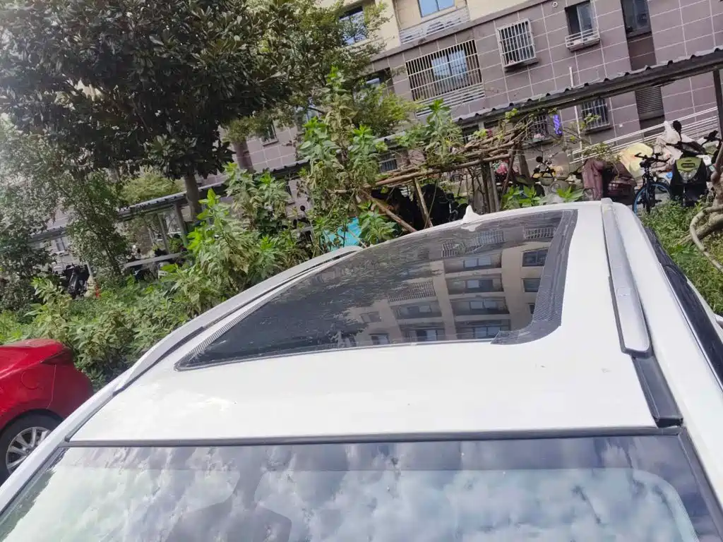 Photo 6 - Haima S5