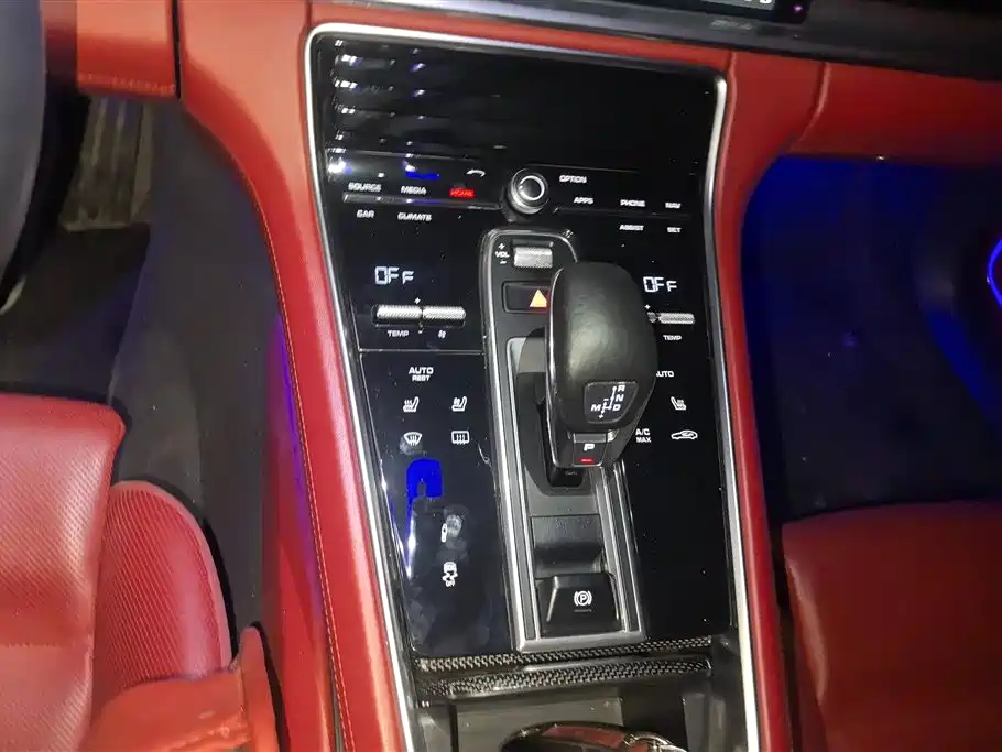 Porsche Panamera 2017 Panamera 3.0T фото 16