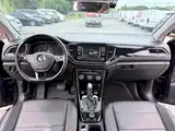 Фото 12 - Volkswagen T-ROC