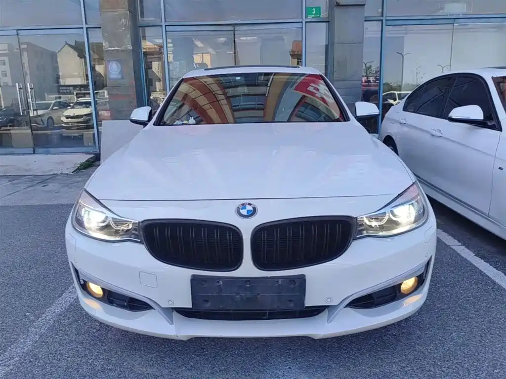 BMW 3 Series GT 2013 Model 328i Style Design Package фото 3
