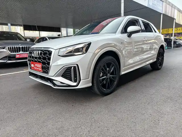 Audi Q2L 2022