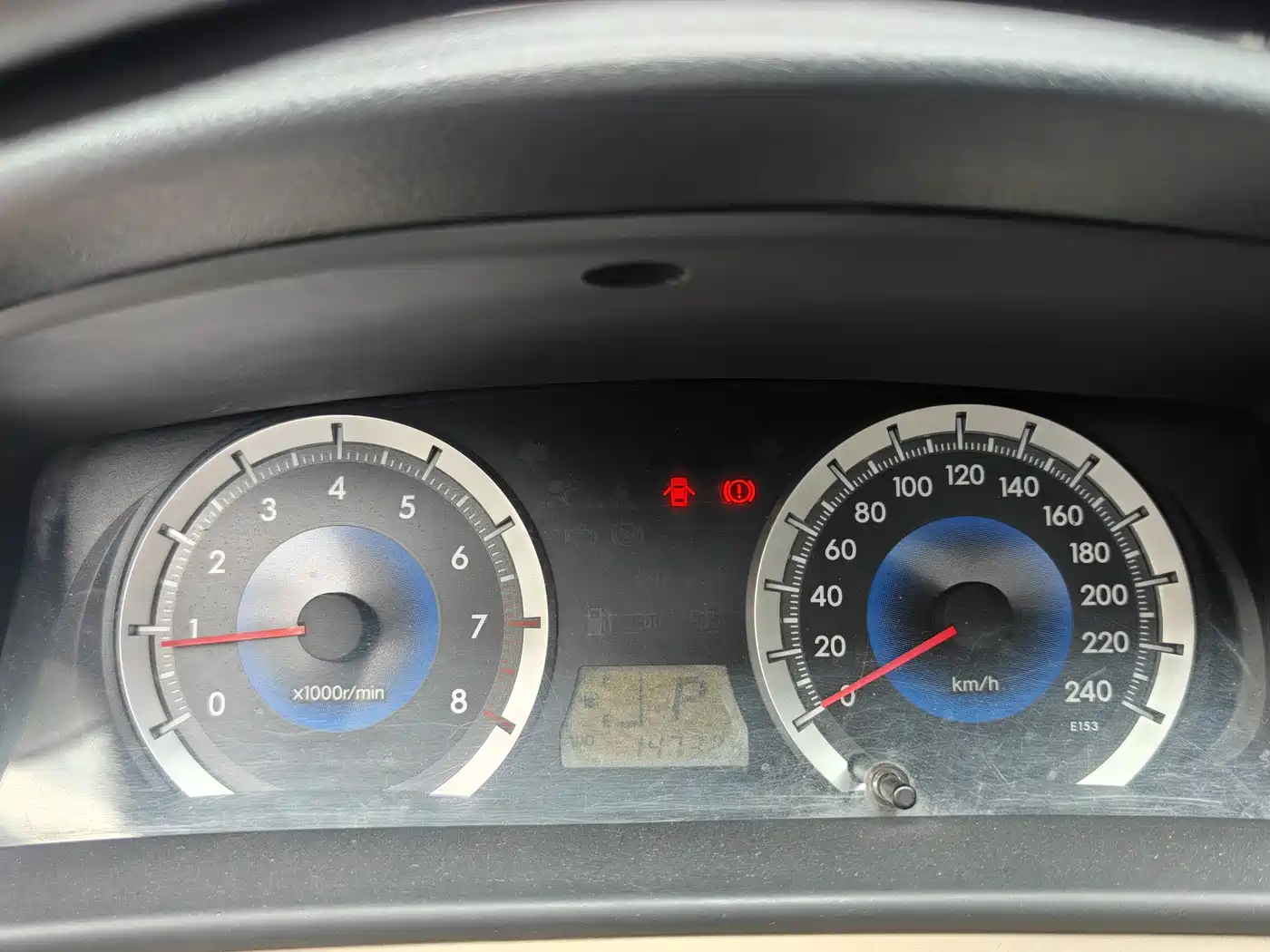 Toyota Corolla 2013 1.6L Automatic Luxury фото 12