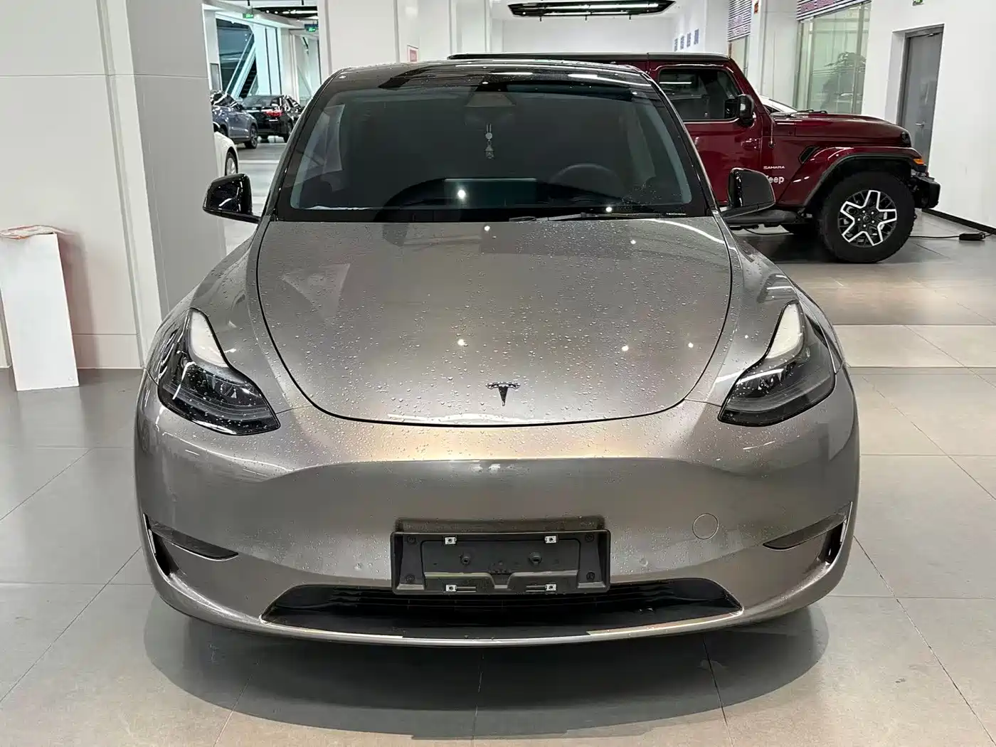 Tesla Model Y 2021