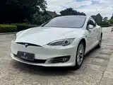 Photo 8 - Tesla Model S