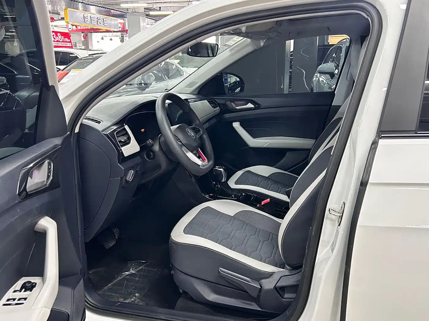 Volkswagen Tharu 2025 New Edge 1.5L Aspiration Edition фото 9