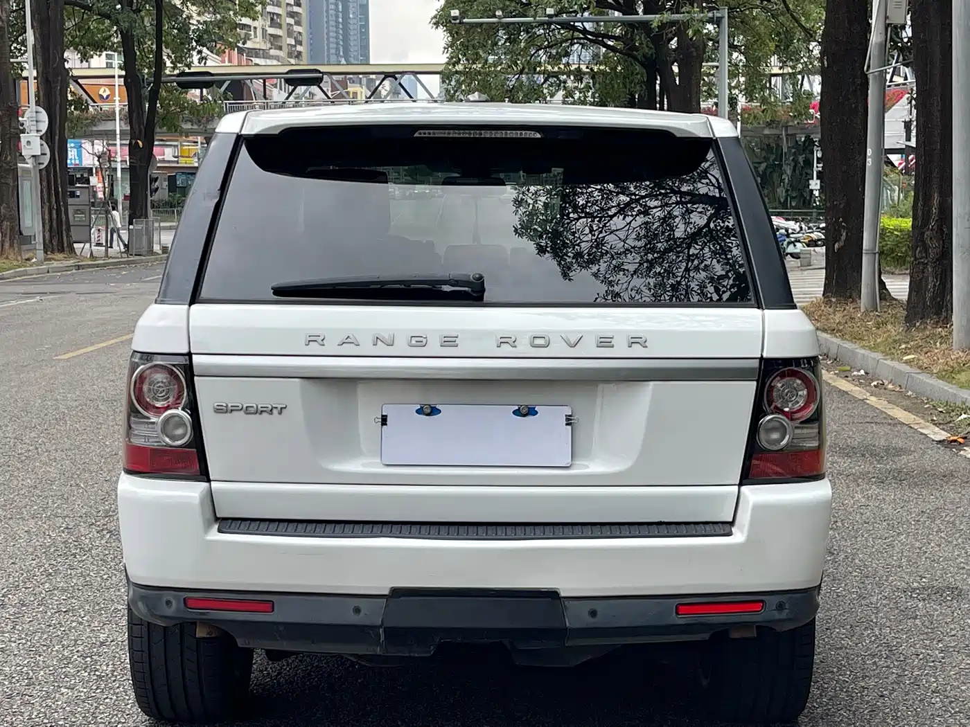 Land Rover Range Rover Sport 2012 3.0 TDV6 HSE Diesel Version фото 9