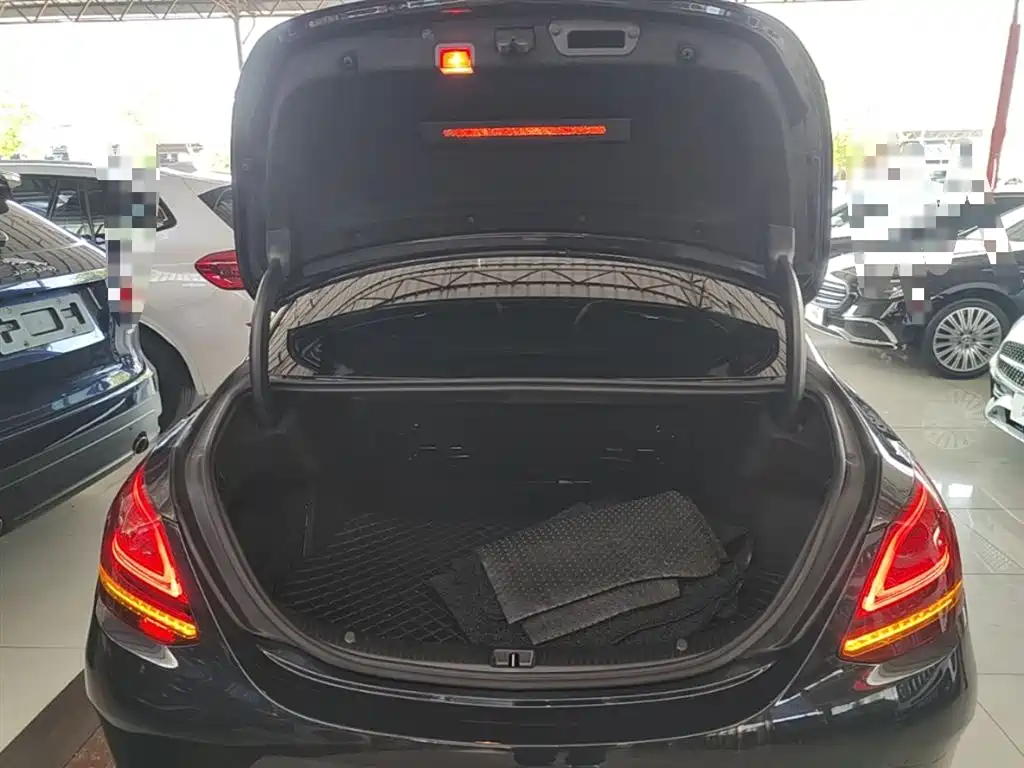 Mercedes-Benz C-Class 2019 Facelift C 260 L Sport фото 19