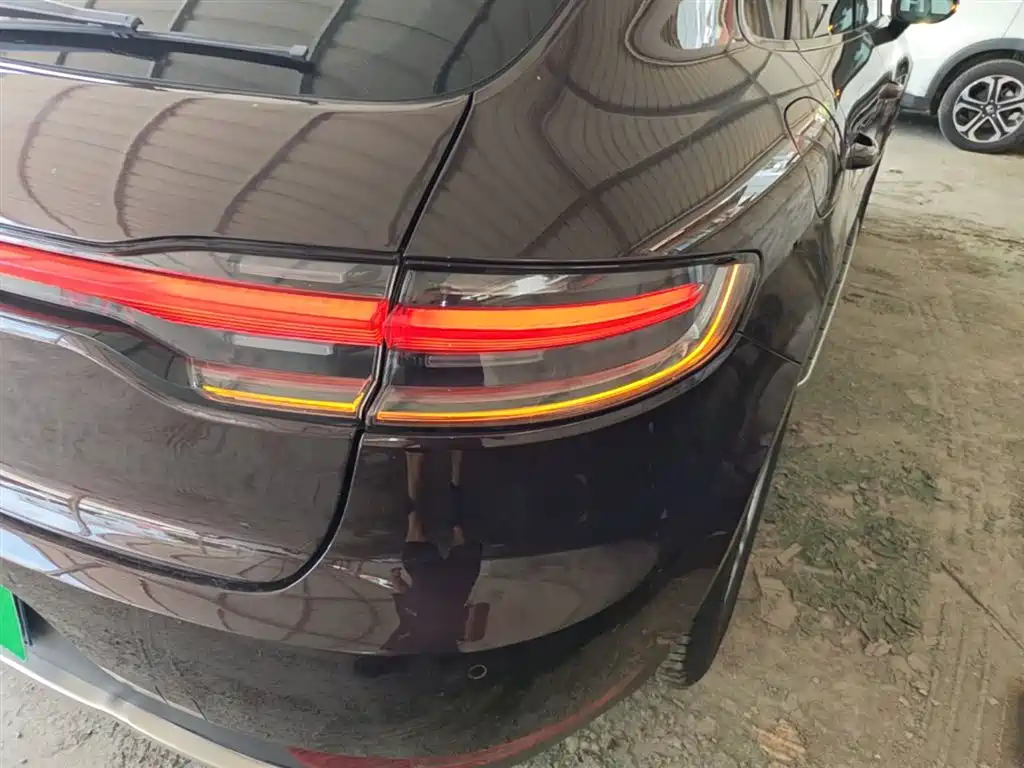 Porsche Macan 2016 Macan S 3.0T фото 8
