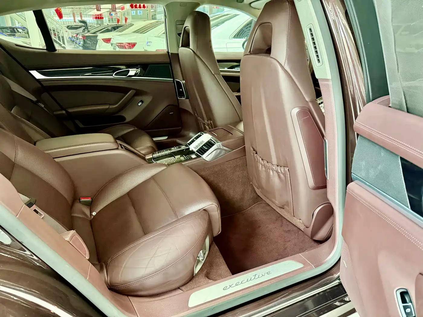 Porsche Panamera 2014 Panamera 4 Executive 3.0T фото 9