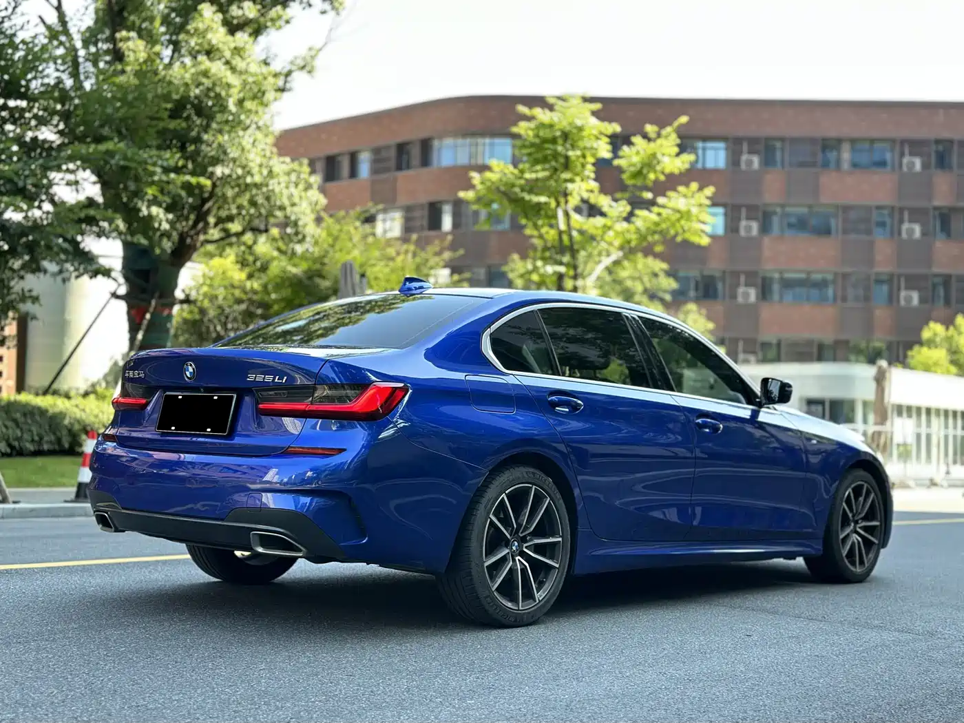 BMW 3 Series 2022 Facelift 325Li M Sport Package фото 4