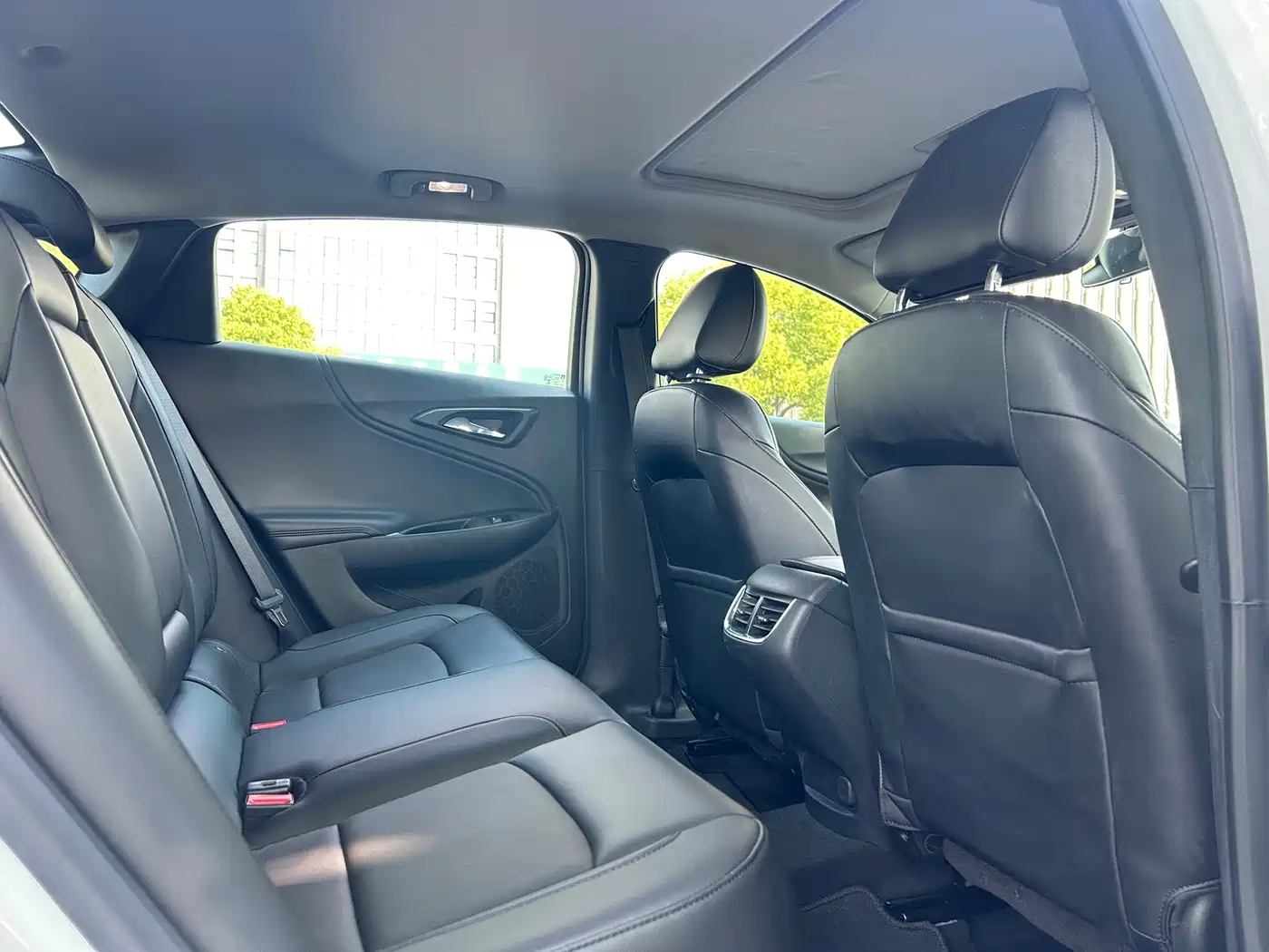 Chevrolet Malibu XL 2017 1.5T Auto Sport Edition фото 10