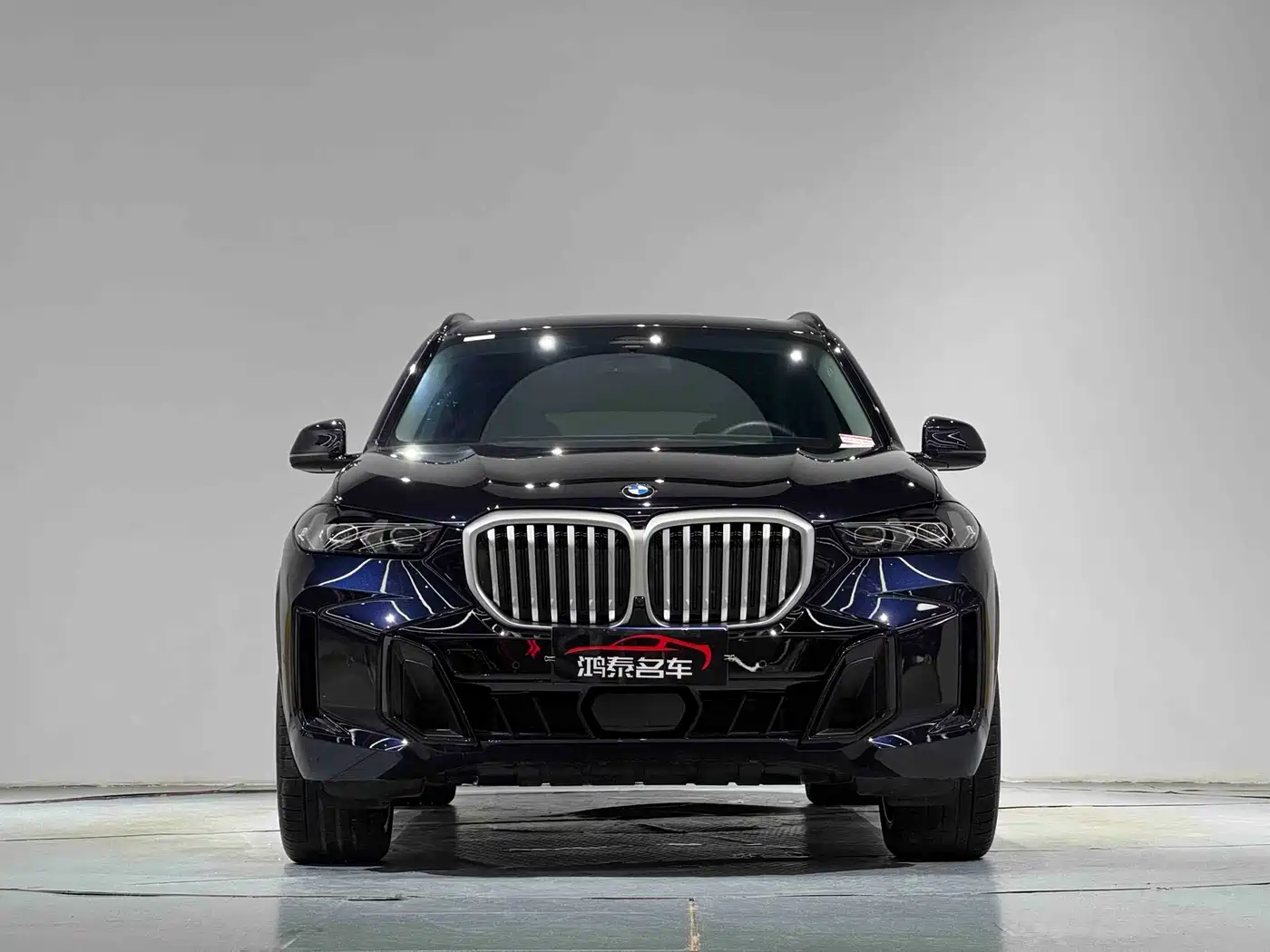 BMW X5 2023 xDrive 30Li Premium M Sport Black Night Package фото 3