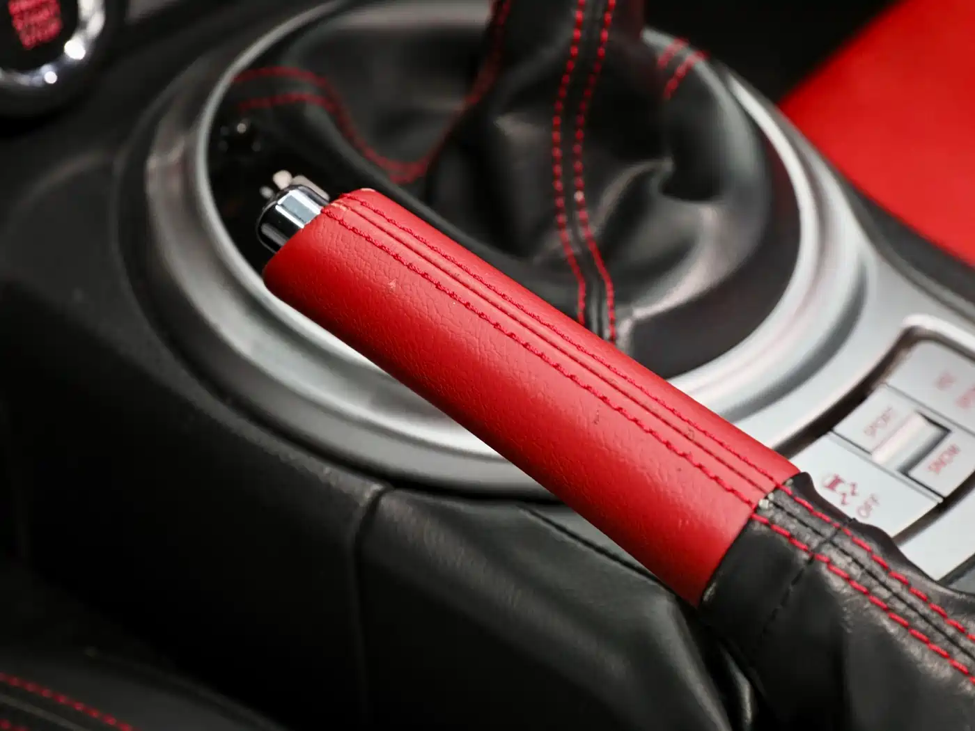 Toyota 86 2014 2.0L Automatic Luxury фото 22