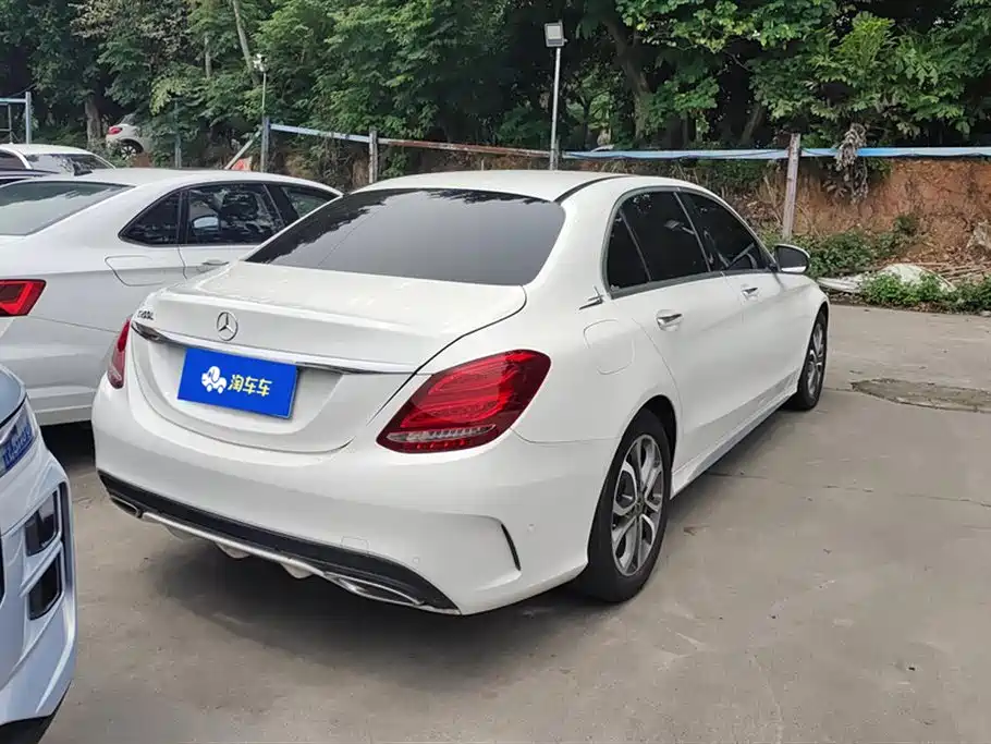 Mercedes-Benz C-Class 2018 C 180 L Fashion Sport Edition фото 3