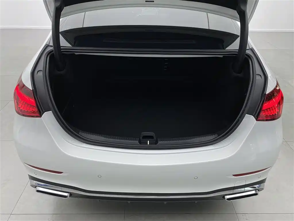 Mercedes-Benz C-Class 2023 Facelift C 260 L Sport Edition фото 29