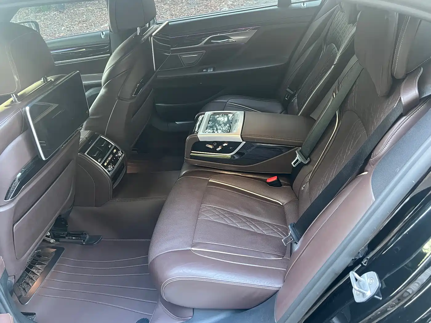BMW 7 Series 2018 740Li Leading Type M Sport Package фото 10