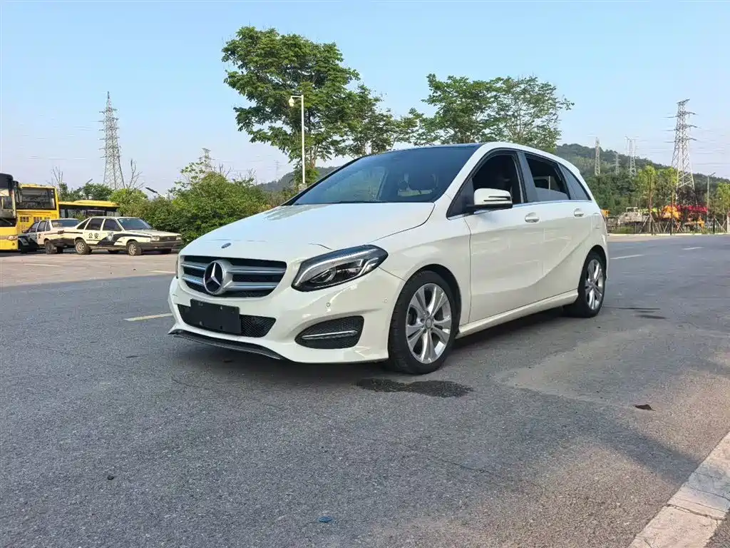 Mercedes-Benz B-Class 2015 B 200 Style