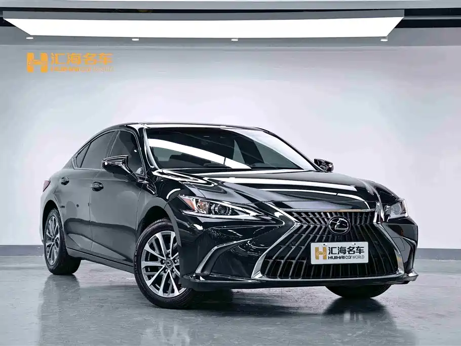 Lexus ES 2022 200 Excellence Edition фото 3