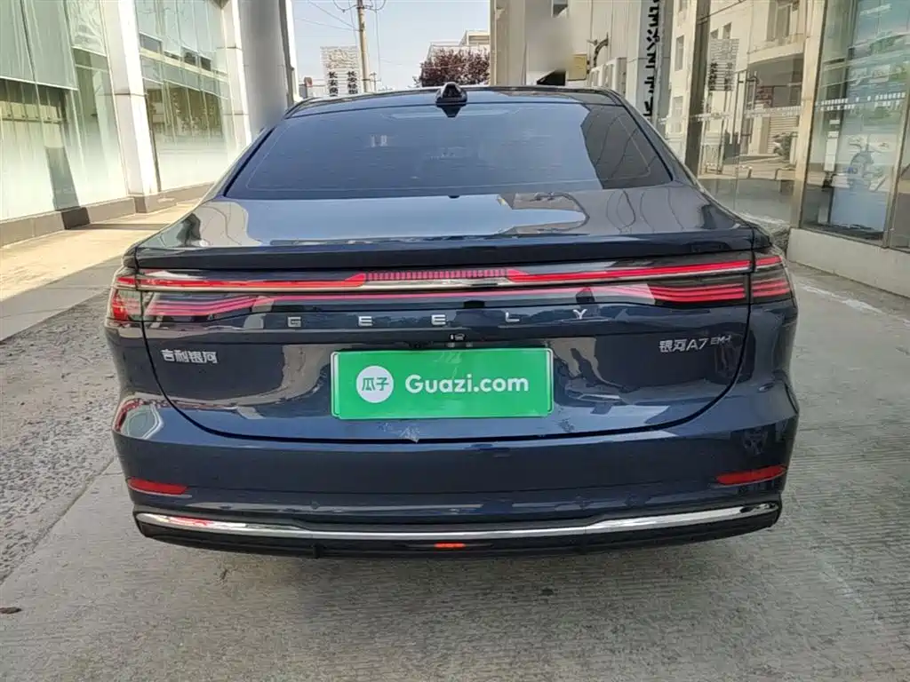 Geely Galaxy Galaxy A7 2025 EM-i фото 6