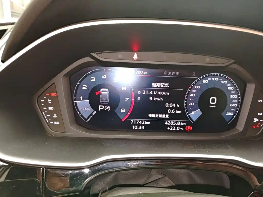 Фото 12 - Audi Q3