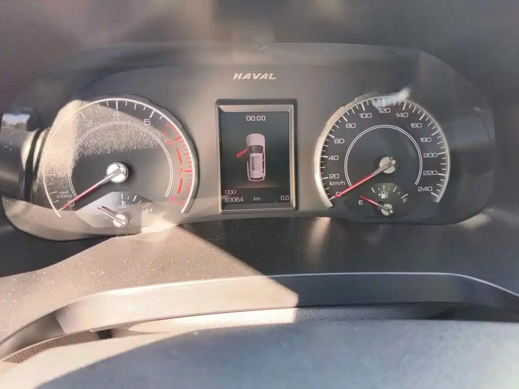 Photo 4 - Haval H2s