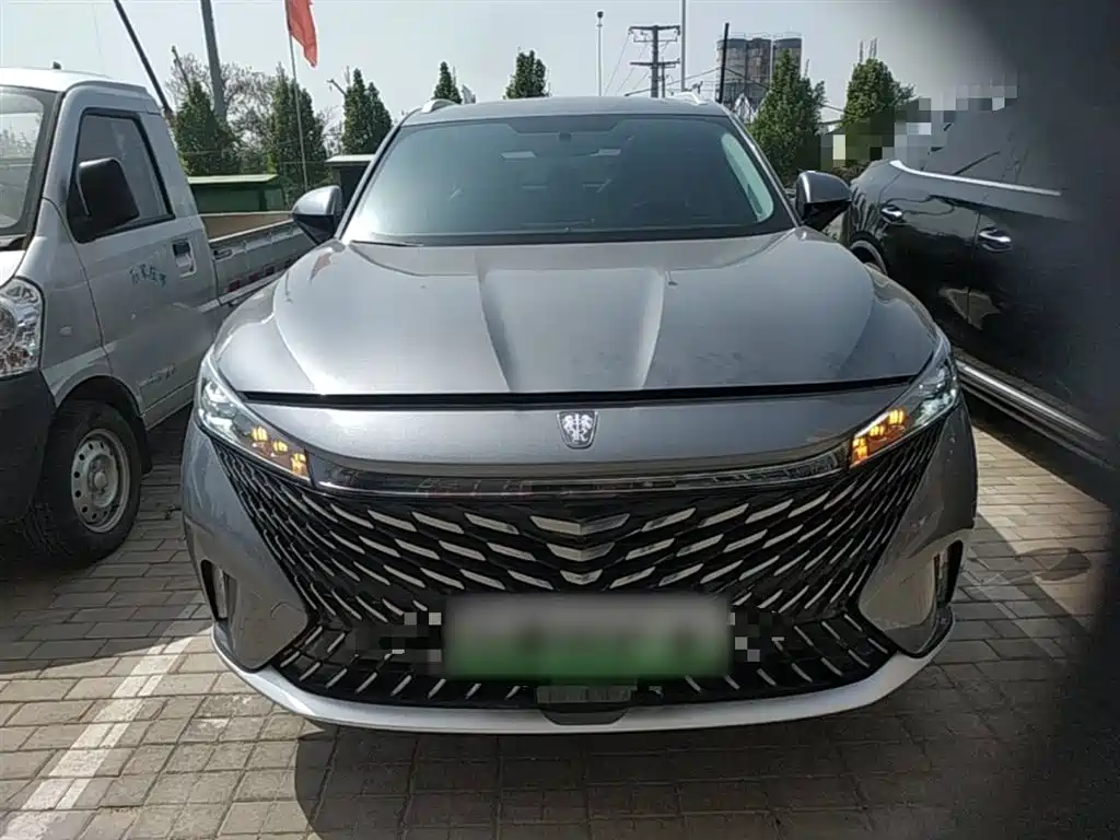 ROEWE RX5 NEW ENERGY