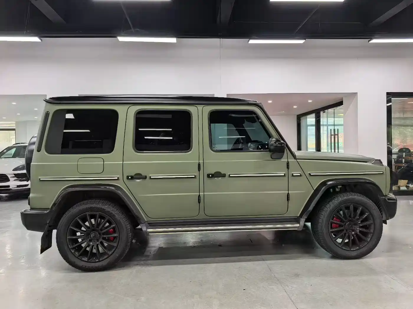 Mercedes-Benz G-Class 2022 G 500 фото 4
