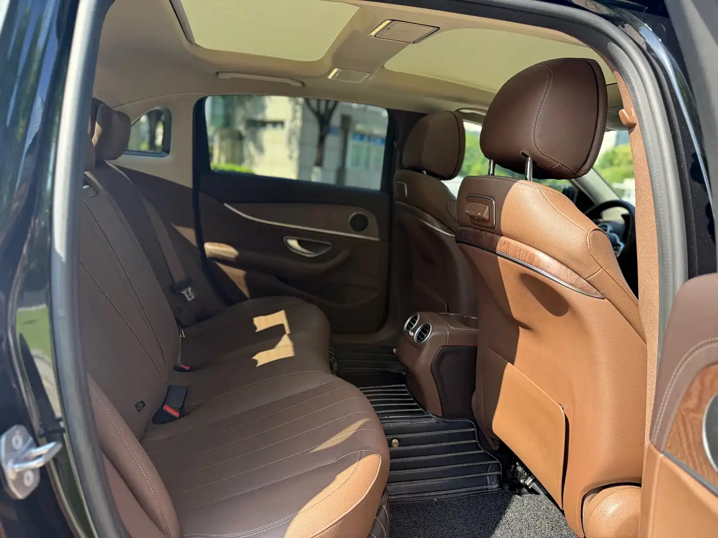 Mercedes-Benz E-Class 2020 Facelift E 300 L Fashion фото 10