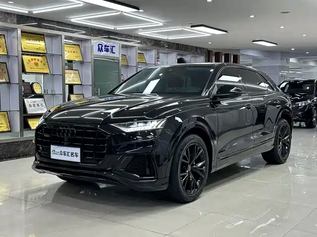 Audi Q8 2022 55 TFSI Luxury Dynamic